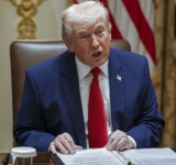 Младенов: Хамас трябва да се разоръжи